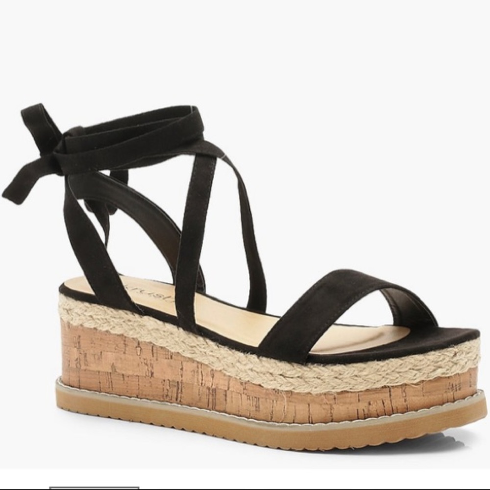 Shoes - Picture 4 of 4